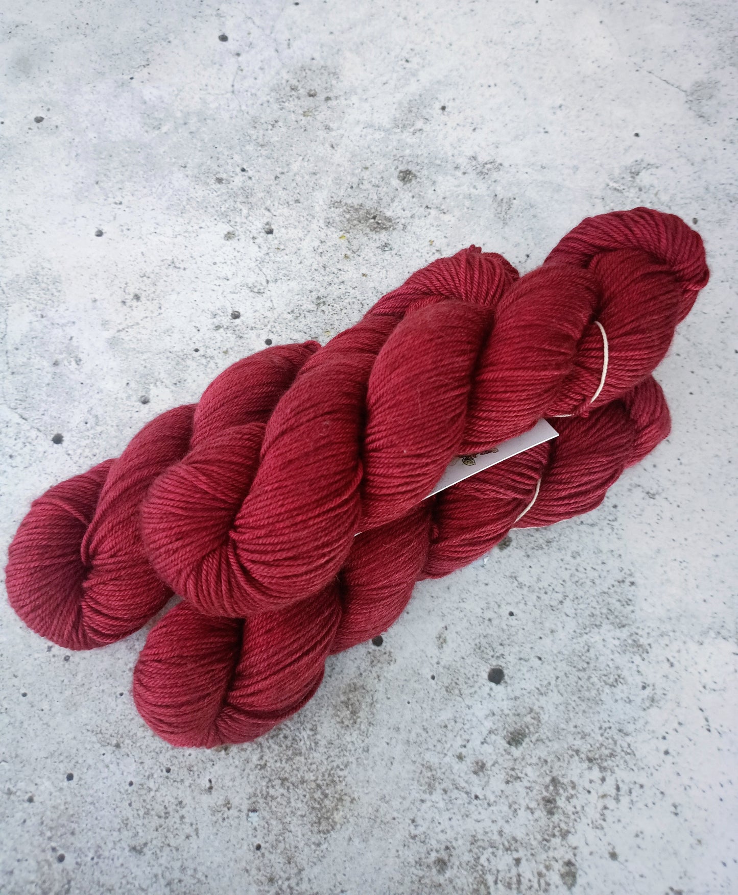 Tibet DK - Cranberry