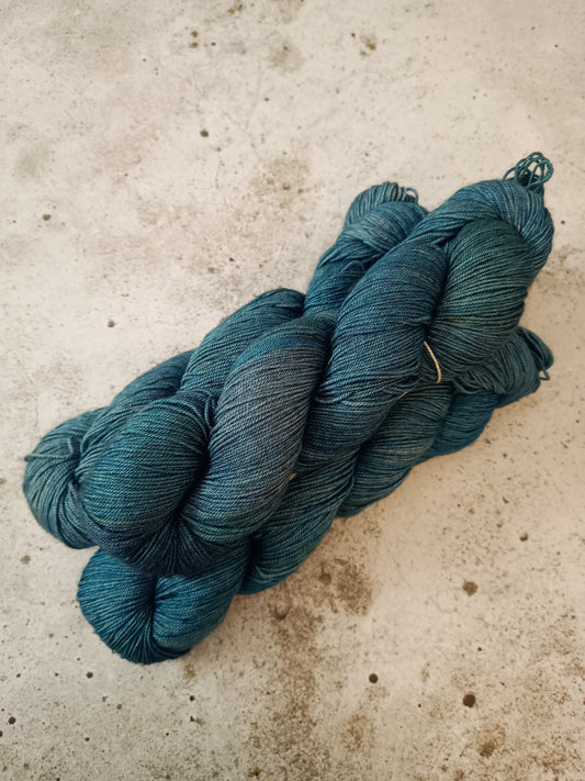 Tibet Sock - Blue Dragon